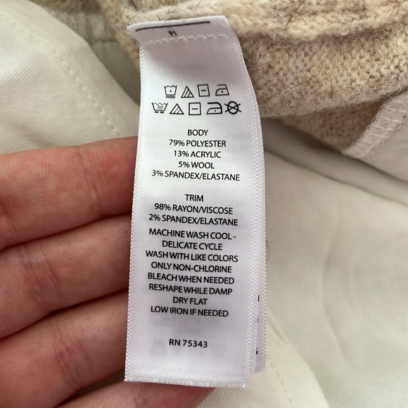 Kohls, Oatmeal mockneck sweater with attached button down shirt/ layered look - Picture 5 of 6